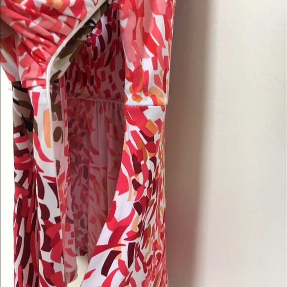 𝅺CALVIN Klein sleeveless shirred blouse. - Picture 5 of 6